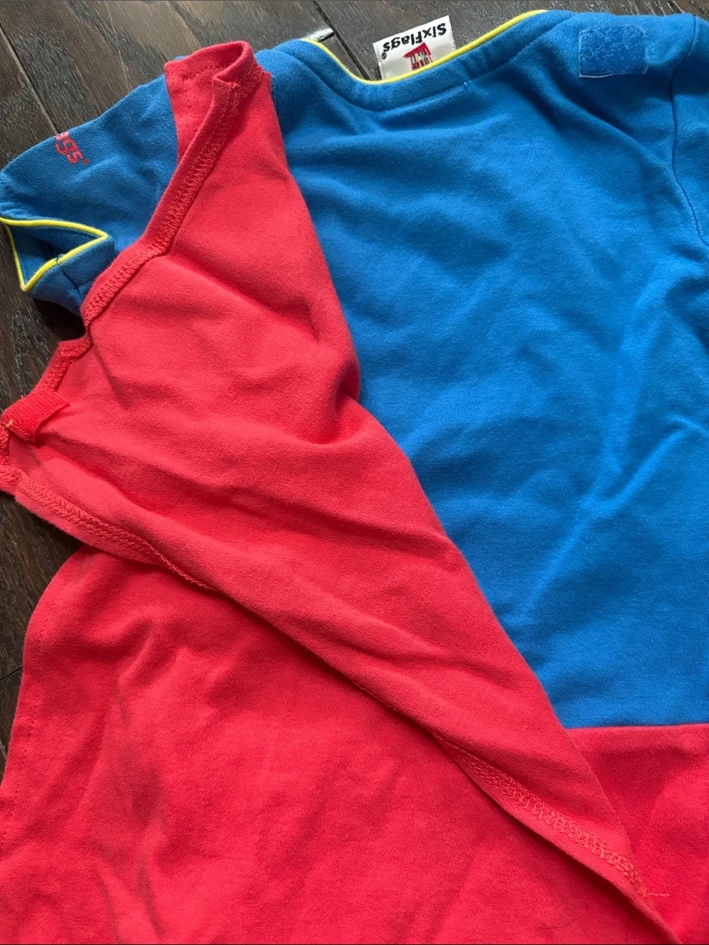 DC Comics superman Baby Superhero Bodysuit with Cape size 18months